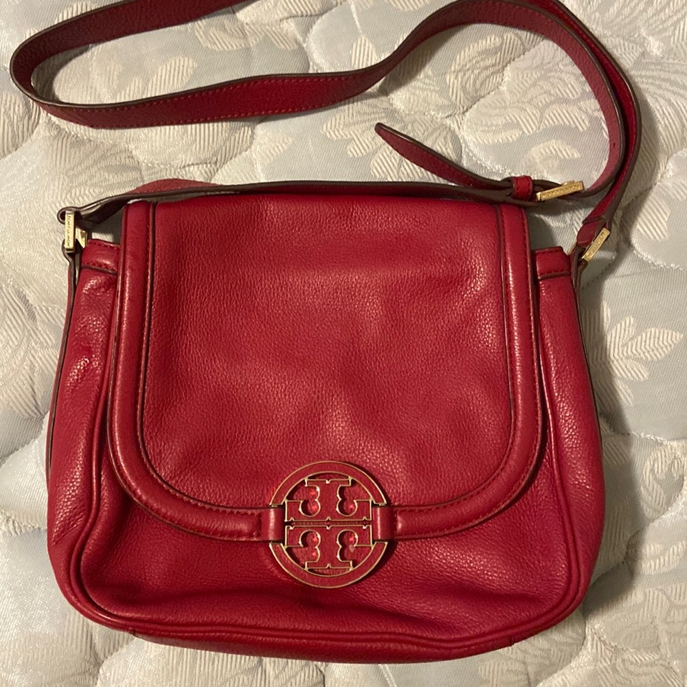 Cross body hand bag